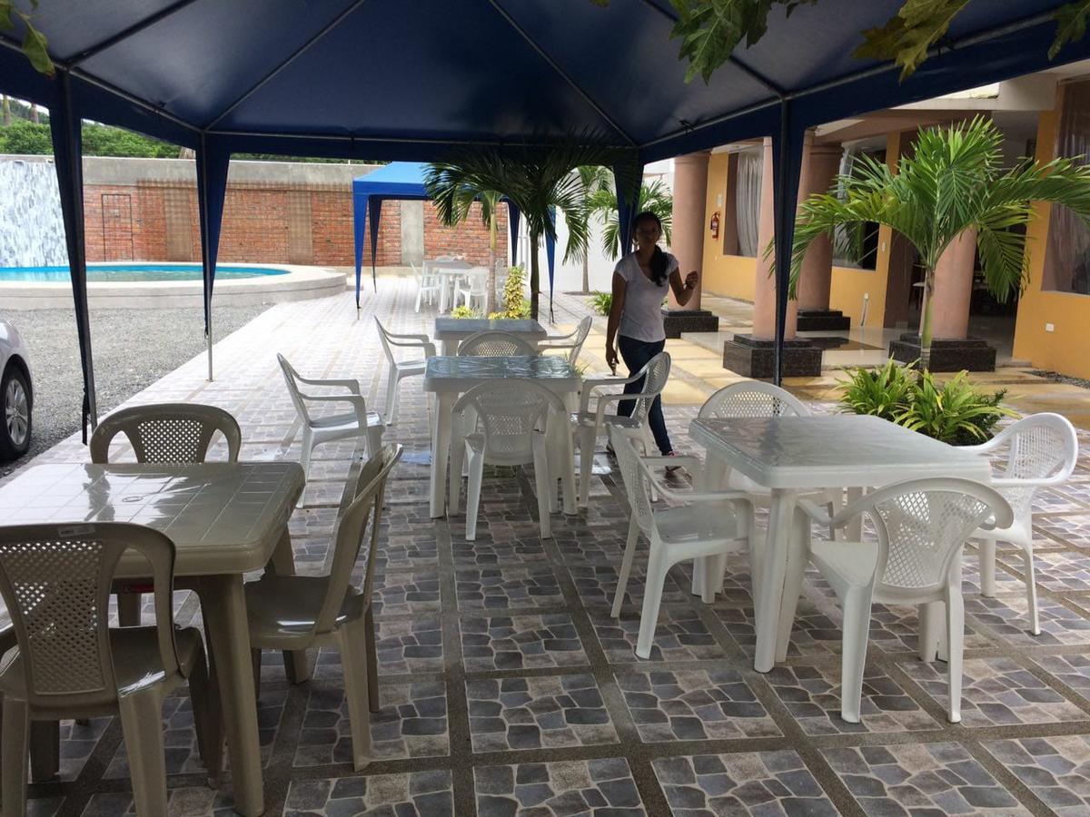 Hotel Soberao เอสเมรัลดาส ภายนอก รูปภาพ
