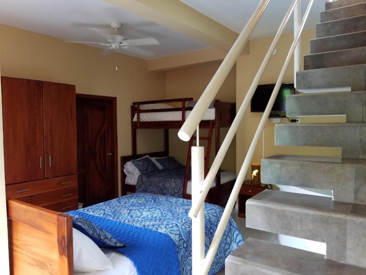 Hotel Soberao เอสเมรัลดาส ภายนอก รูปภาพ