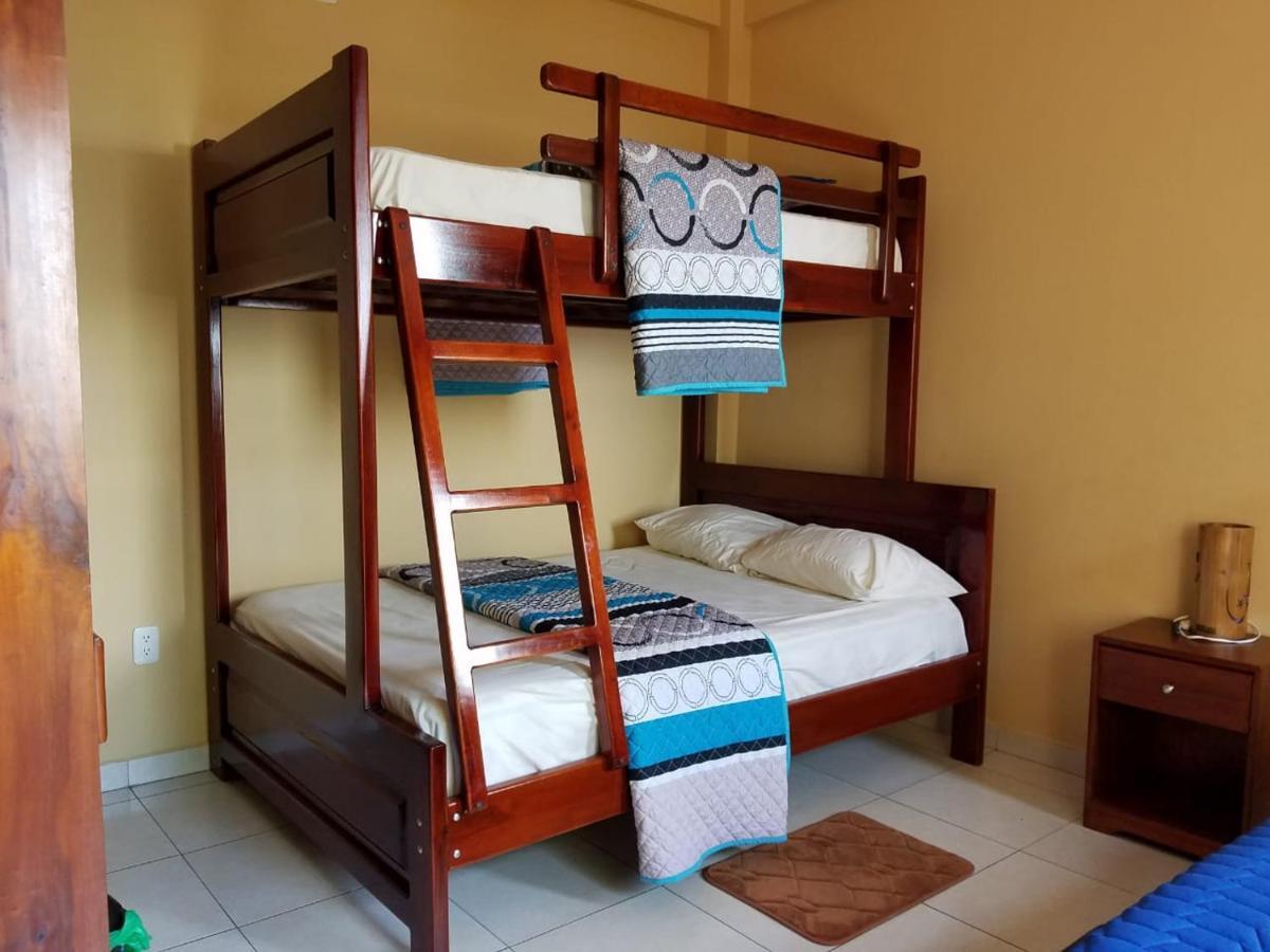 Hotel Soberao เอสเมรัลดาส ภายนอก รูปภาพ